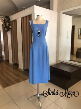 VESTIDO MIDI LINHO BOTÕES LATERAL VESTIDO MIDI LINHO BOTÕES LATERAL